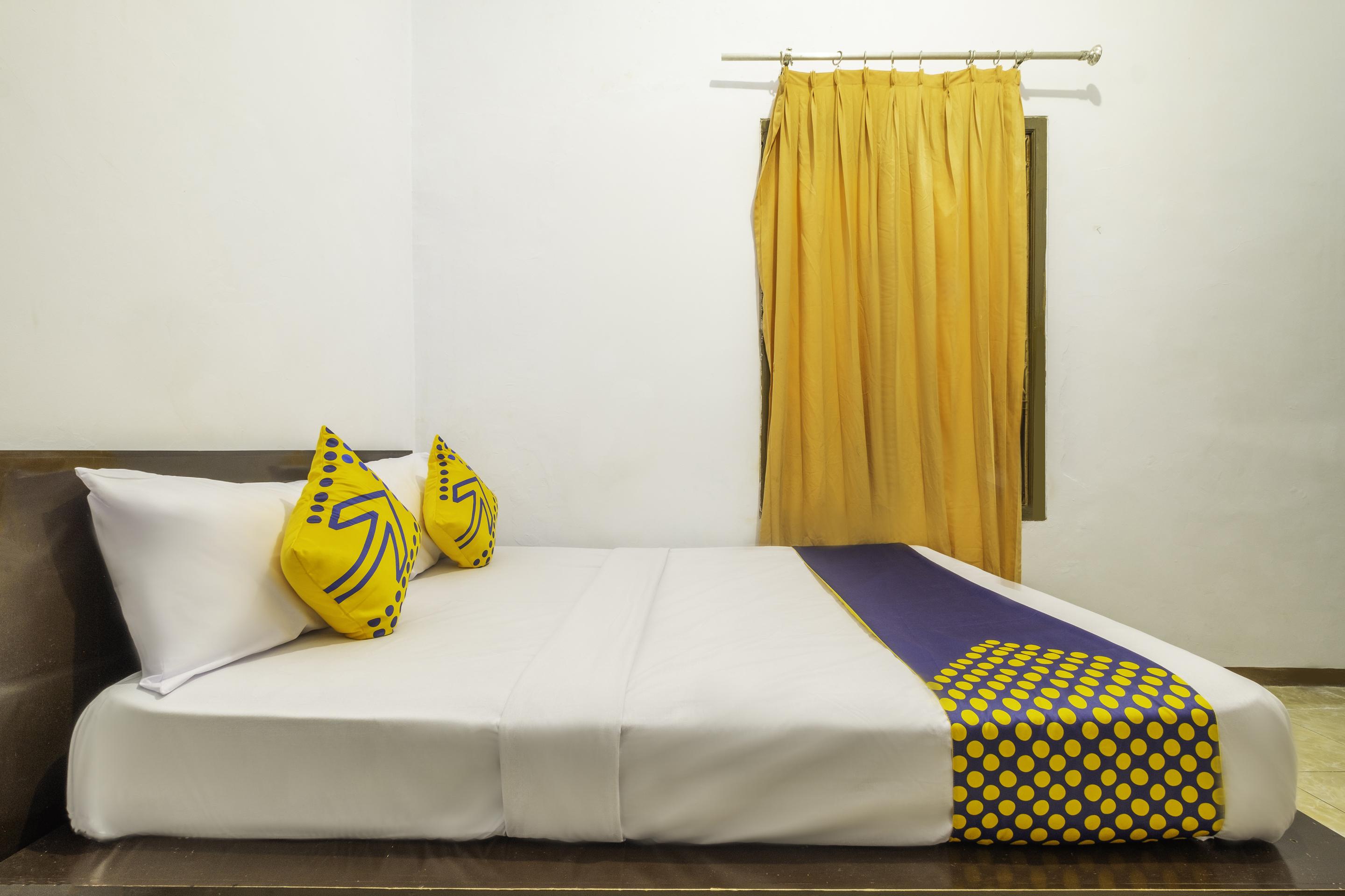 Spot On 2395 Hotel Aden 2 Syariah Tasikmalaya Εξωτερικό φωτογραφία