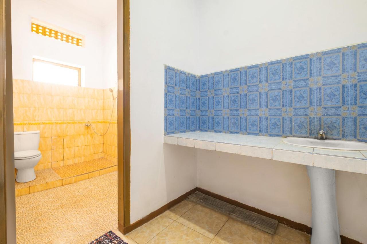 Spot On 2395 Hotel Aden 2 Syariah Tasikmalaya Εξωτερικό φωτογραφία